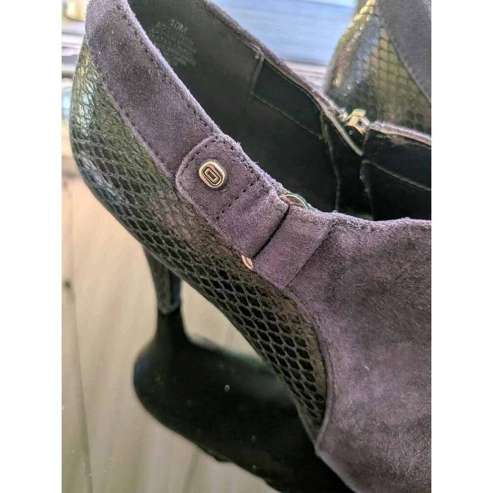 Bandolino Cassion Bootie Shoes Women's 10 M Navy Suede Black Leather Snake Print